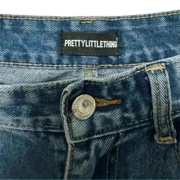 Pretty Little Thing Jeans - Picture 3 of 8